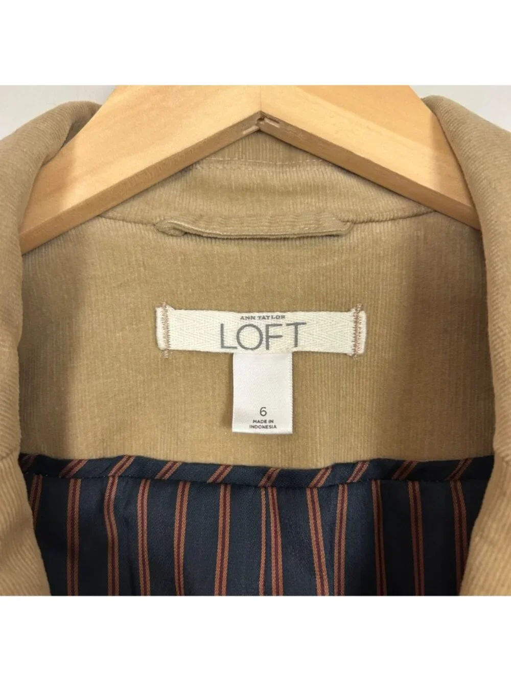 Y2K Loft Tan Corduroy Casual Blazer Jacket Classic Equestrian Size 6 Women's